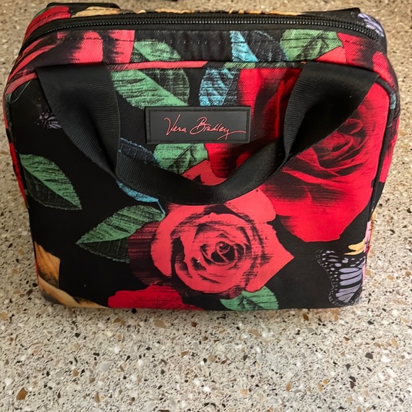 Vera Bradley Other - Vera Bradley Havana rose lunchbox